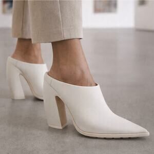 Bottega Veneta Tex Mule Leather White Sculptural Curved Heel Italy 7 37 NEW Rare